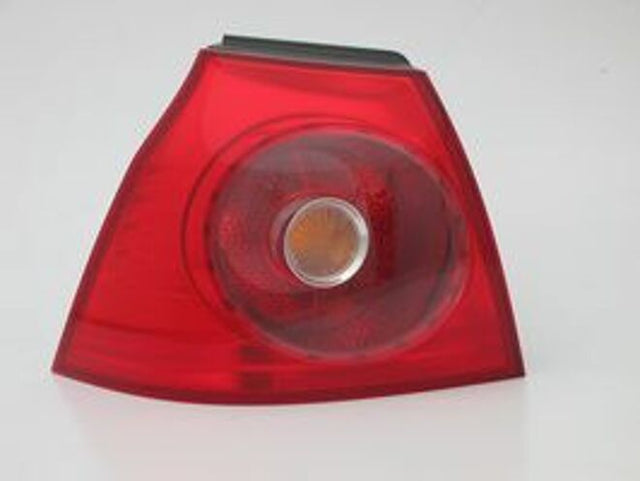 APEC Rear Tail Lamp Unit RH ARL2940