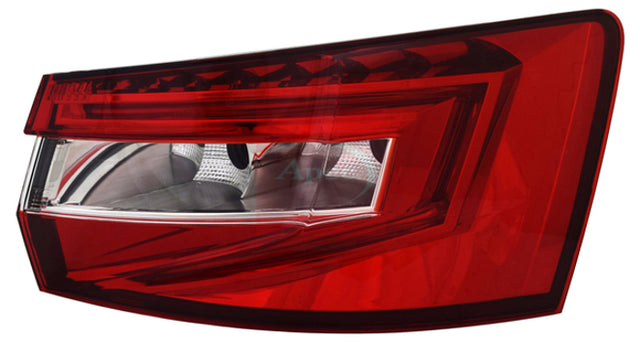 APEC Rearlight RH Red Sperb 2015 2018 ARL6042